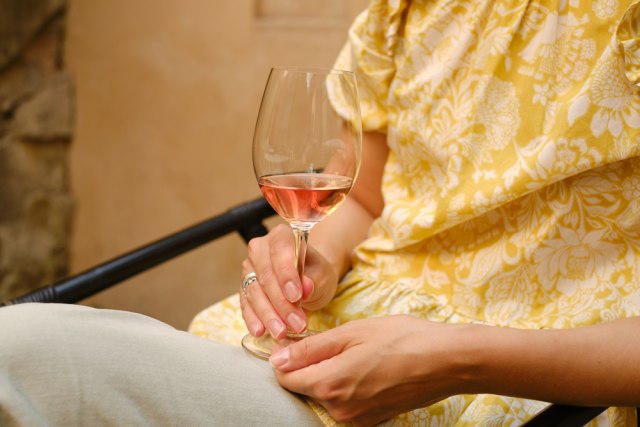 Istine i zablude: Koliko alkohol utiče na dijetu?